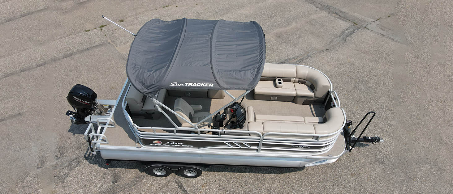 used pomtoon boat, 2020 SunTracker Party Barge 20 DLX, Exclusive Auto Marine, power boats, outboard motors, Mercury Marine