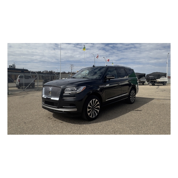 used vehicle, used SUV, 2022 Lincoln Navigator Reserve,  used vehicle for sale, used SUV for sale,  used vehicle for sale near me, used SUV for sale near me,,  used vehicle for sale Prince Albert, used SUV for sale Prince Albert, Used Vehicle Saskatchewan, used SUV Saskatchewan, used car dealership near me, car dealership near me, local car dealership, near me, used Ford car for sale, used Toyota car for sale, used Lincoln for sale, used chevy for sale