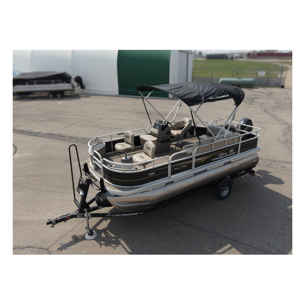 used pontoon boats, 2021 SunTracker Bass Buggy 18 DLX, power boat, outboard motors,  Mercury Marine