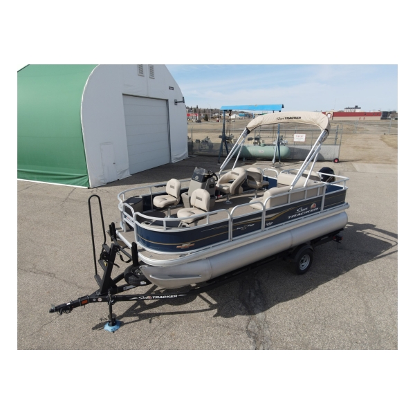 Best Pontoon Boat, Used Pontoon Boat, Sun Tracker Pontoon Boats, Pontoon Boats, New Pontoon Boat, Used Pontoon Boat, Best Family Boat, Best Priced Boat, Top Boat Brands, Top 10 Pontoon Boats, Top 10 Sale Priced Pontoon Boats, Pontoon Boat For Sale, Saskatchewan Boat Dealer, Prince Albert Boat Dealer, British Columbia Boat Dealer, Okanagan Boat Dealer, Alberta Boat Dealer, Pontoon Boat For Sale Near Me, MinnKota, Lowrance, Mercury Marine, Yamaha, Lund, Sylvan, SmokerCraft, Crestliner, Avalon, Sunchaser, Prin