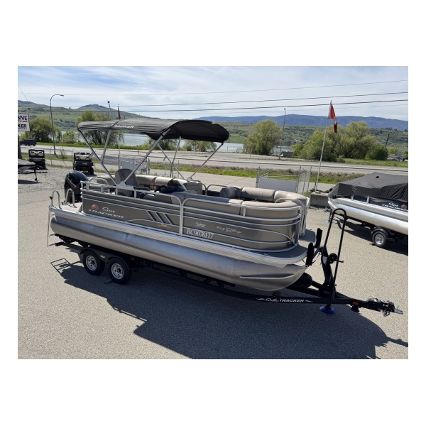 Best Pontoon Boat, Sun Tracker Pontoon Boats, New Pontoon Boat, Used Pontoon Boat, Best Family Boat, Best Priced Boat, Best Boat Brands, Top Boat Brands, Top 10 Pontoon Boats, Top 10 Sale Priced Pontoon Boats, Pontoon Boat For Sale, Best Boat Saskatchewan, Best Boat Prince Albert,  Best Boat British Columbia, Best Boat Okanagan, Best Boat Alberta, Pontoon Boat For Sale Near Me, MinnKota, Lowrance, Mercury Marine, Yamaha, Lund, Sylvan, SmokerCraft, Crestliner, Avalon, Sunchaser, Princecraft