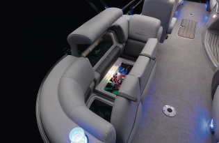 luxury pontoon boat 2024 Regency 230 LE3 Exclusive Auto Marine power boat outboard motor mercury marine