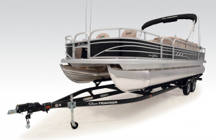 fishing pontoon boat 2022 Suntracker Fishin' Barge 24 DLX Exclusive Auto Marine power boat outboard motor