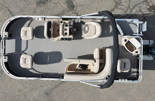 used pontoon boats, 2017 SunTracker Bass Buggy 18 DLX, Exclusive Auto Marine, power boat, outboard motors, Mercury marine