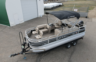 used pontoon boat, 2021 SunTracker Fishin' Barge 20 DLX, power boat, outboard motor, Mercury marine