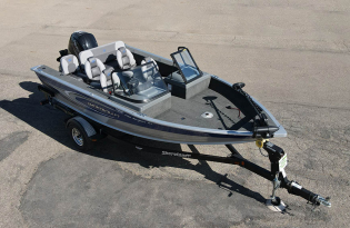 used fishing boat, 2015 Smokercraft Pro Angler XL 172, Exclusive Auto Marine, power boat outboard motor, Mercury marine