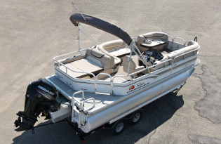 used pontoon boat, used tritoon boat, 2015 Sun Tracker Party Barge RF 22 XP3, power boat, outboard motor, Mercury marine