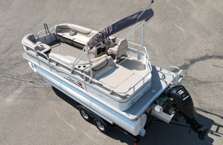 used pontoon boat, used tritoon boat, 2015 Sun Tracker Party Barge RF 22 XP3, power boat, outboard motor, Mercury marine