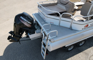 used pontoon boat, used tritoon boat, 2015 Sun Tracker Party Barge RF 22 XP3, power boat, outboard motor, Mercury marine