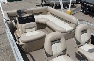 Best Pontoon Boat, Sun Tracker Pontoon Boats, New Pontoon Boat, Used Pontoon Boat, Pontoon Boat For Sale, Pontoon Boat For Sale by Owner, Best Boat Saskatchewan, Best Boat Prince Albert, Best Boat British Columbia, Best Boat Okanagan, Best Boat Alberta, Best Boat Manitoba, Pontoon Boat For Sale Near Me, Pontoon Boat For Sale by Owner,  MinnKota, Lowrance, Mercury Marine,Avalon, Sunchaser, Princecraft, Pontoon Boat-Auto Trader, Pontoon Boat-Kijiji, Boat For Sale-Facebook Marketplace