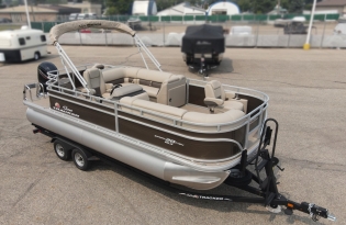 Best Pontoon Boat, Sun Tracker Pontoon Boats, New Pontoon Boat, Used Pontoon Boat, Pontoon Boat For Sale, Pontoon Boat For Sale by Owner, Best Boat Saskatchewan, Best Boat Prince Albert, Best Boat British Columbia, Best Boat Okanagan, Best Boat Alberta, Best Boat Manitoba, Pontoon Boat For Sale Near Me, Pontoon Boat For Sale by Owner,  MinnKota, Lowrance, Mercury Marine,Avalon, Sunchaser, Princecraft, Pontoon Boat-Auto Trader, Pontoon Boat-Kijiji, Boat For Sale-Facebook Marketplace