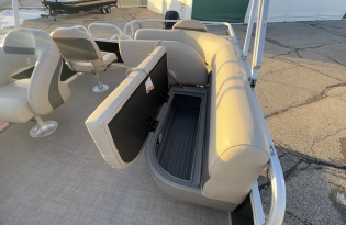 used pontoon boat, used pontoon boat for sale, 18 ft. pontoon boat, boat for sale, boats for sale near me, pontoon boats for sale near me, new pontoon boat