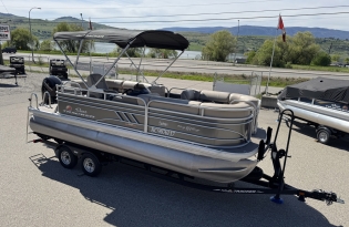 Best Pontoon Boat, Sun Tracker Pontoon Boats, New Pontoon Boat, Used Pontoon Boat, Best Family Boat, Best Priced Boat, Best Boat Brands, Top Boat Brands, Top 10 Pontoon Boats, Top 10 Sale Priced Pontoon Boats, Pontoon Boat For Sale, Best Boat Saskatchewan, Best Boat Prince Albert,  Best Boat British Columbia, Best Boat Okanagan, Best Boat Alberta, Pontoon Boat For Sale Near Me, MinnKota, Lowrance, Mercury Marine, Yamaha, Lund, Sylvan, SmokerCraft, Crestliner, Avalon, Sunchaser, Princecraft