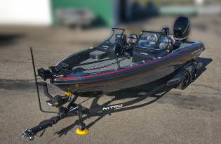 2021 Nitro ZV21 Pro fiberglass bass high performance fishing boat Exclusive Auto Marine