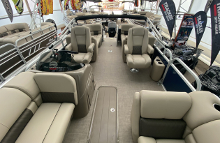 pontoon boat 2022 Suntracker Party Barge 22 Exclusive Auto Marine power boat outboard motor