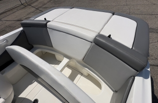 used bowrider boat, used fishing boat for sale Prince Albert, Top Boat Brands, Top 10 Fishing Boat, Top 10 Sale Price, used bowrider fiberglass boat for sale Saskatchewan, boat dealer Fishing Boat, Used Fishing Boat For Sale, used Fishing Boat For Sale by Owner, Best Boat Saskatchewan, used fishing boat for sale British Columbia, used fishing boat for sale Okanagan, used fishing boat for sale Alberta, used fishing boat for sale Manitoba, used Tahoe boat for sale, S