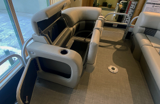 pontoon boat 2022 Suntracker SportFish 22 Exclusive Auto Marine  power boat outboard motor