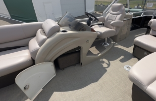 Best Pontoon Boat, Used Pontoon Boat, Sun Tracker Pontoon Boats, Pontoon Boats, New Pontoon Boat, Used Pontoon Boat, Best Family Boat, Best Priced Boat, Top Boat Brands, Top 10 Pontoon Boats, Top 10 Sale Priced Pontoon Boats, Pontoon Boat For Sale, Saskatchewan Boat Dealer, Prince Albert Boat Dealer, British Columbia Boat Dealer, Okanagan Boat Dealer, Alberta Boat Dealer, Pontoon Boat For Sale Near Me, MinnKota, Lowrance, Mercury Marine, Yamaha, Regency, Lund, Sylvan, SmokerCraft, Crestliner, Sunchaser, 