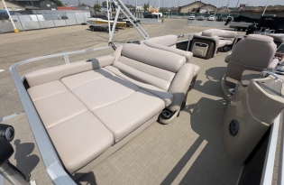 Best Pontoon Boat, Used Pontoon Boat, Sun Tracker Pontoon Boats, Pontoon Boats, New Pontoon Boat, Used Pontoon Boat, Best Family Boat, Best Priced Boat, Top Boat Brands, Top 10 Pontoon Boats, Top 10 Sale Priced Pontoon Boats, Pontoon Boat For Sale, Saskatchewan Boat Dealer, Prince Albert Boat Dealer, British Columbia Boat Dealer, Okanagan Boat Dealer, Alberta Boat Dealer, Pontoon Boat For Sale Near Me, MinnKota, Lowrance, Mercury Marine, Yamaha, Regency, Lund, Sylvan, SmokerCraft, Crestliner, Sunchaser, 