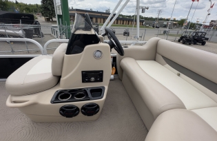 Best Pontoon Boat, Sun Tracker Pontoon Boats, New Pontoon Boat, Used Pontoon Boat, Pontoon Boat For Sale, Pontoon Boat For Sale by Owner, Best Boat Saskatchewan, Best Boat Prince Albert, Best Boat British Columbia, Best Boat Okanagan, Best Boat Alberta, Best Boat Manitoba, Pontoon Boat For Sale Near Me, Pontoon Boat For Sale by Owner,  MinnKota, Lowrance, Mercury Marine,Avalon, Sunchaser, Princecraft, Pontoon Boat-Auto Trader, Pontoon Boat-Kijiji, Boat For Sale-Facebook Marketplace