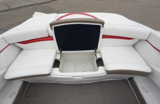 used bowrider boat for sale near me, used fiberglass boat for sale near me, used bowrider boat for sale Prince Albert, used fiberglass boat for sale Prince Albert, used bowrider boat for sale Saskatchewan, boat dealer near me, Top Boat Brands, Top 10 Bowrider Boat, Top 10 Sale Priced Fiberglass Boat, Used bowrider Boat For Sale, Used fiberglass Boat For Sale