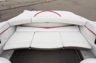 used bowrider boat for sale near me, used fiberglass boat for sale near me, used bowrider boat for sale Prince Albert, used fiberglass boat for sale Prince Albert, used bowrider boat for sale Saskatchewan, boat dealer near me, Top Boat Brands, Top 10 Bowrider Boat, Top 10 Sale Priced Fiberglass Boat, Used bowrider Boat For Sale, Used fiberglass Boat For Sale