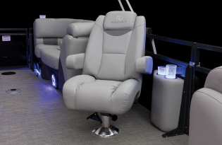 luxury pontoon boat 2024 Regency 230 LE3 Exclusive Auto Marine power boat outboard motor mercury marine