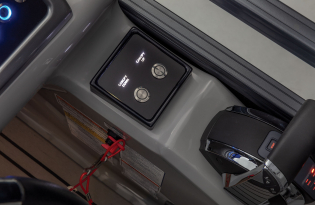 luxury pontoon boat 2024 Regency 230 LE3 Exclusive Auto Marine power boat outboard motor mercury marine