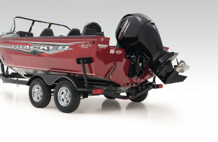  aluminum fishing boat 2022 Tracker Targa V18 Combo Exclusive Auto Marine power boat outboard motors