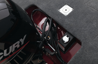  aluminum fishing boat 2022 Tracker Targa V18 Combo Exclusive Auto Marine power boat outboard motors