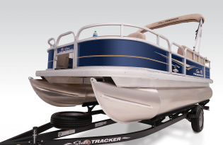 2023 Suntracker Bass Buggy 18 DLX, Exclusive Auto Marine, fishing pontoon boat, power boat, outboard motor, mercury marine 