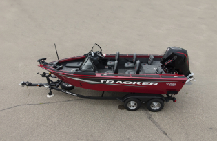 Best Fishing Boat, Tracker Fishing Boats, New Fishing Boat, Used Fishing Boat, Fishing Boat For Sale, Fishing Boat For Sale by Owner, Best Boat Saskatchewan, Best Boat Prince Albert, Best Boat British Columbia, Best Boat Okanagan, Best Boat Alberta, Best Boat Manitoba, Fishing Boat For Sale Near Me, Fishing Boat For Sale by Owner,  MinnKota, Lowrance, Mercury Marine, Avalon, Sunchaser, Princecraft, Fishing Boat-Auto Trader, Fishing Boat-Kijiji, Boat For Sale-Facebook Marketplace