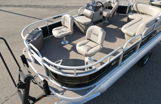 used pontoon boat, 2021 SunTracker Bass Buggy 18 DLX, Exclusive Auto Marine, power boat, outboard motors, Mercury marine