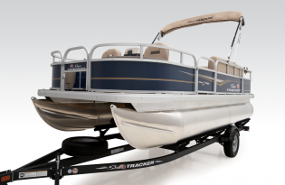 pontoon boat, 2024 Bass Buggy 18 DLX, Exclusive Auto Marine, power boat, outboard motors, Mercury Marine